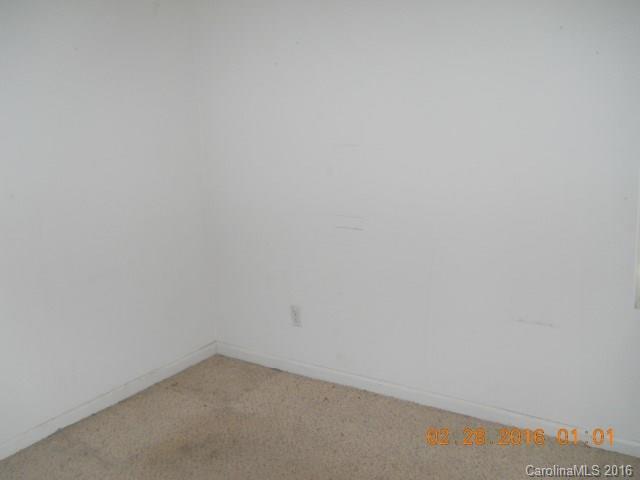 38 Queen Road, Unit C Candler, NC 28715 - Photo 6 of 14 Gallery Image 6
