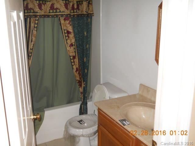 38 Queen Road, Unit C Candler, NC 28715 - Photo 7 of 14 Gallery Image 7