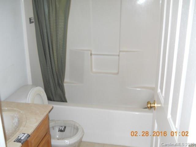 38 Queen Road, Unit C Candler, NC 28715 - Photo 9 of 14 Gallery Image 9