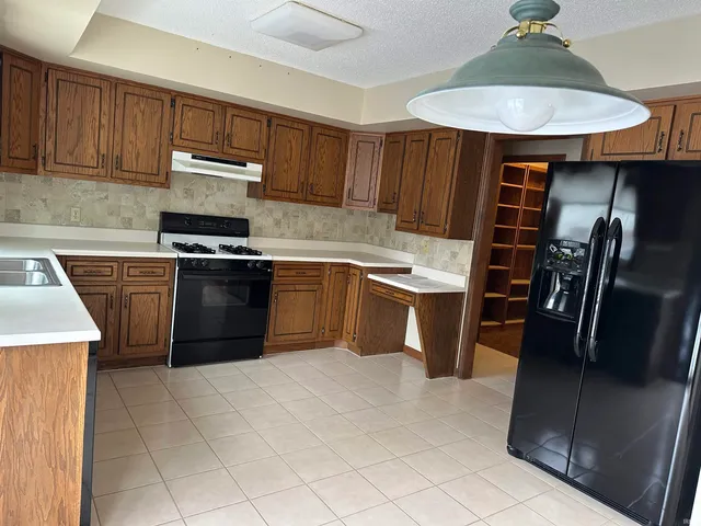 $254,900 | 5717 Bayside Drive, Fort Wayne, IN 46815