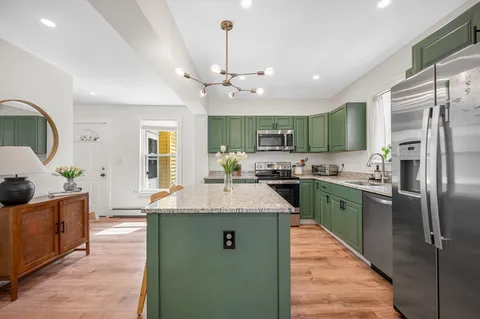 $669,000 | 1 Ravine Terrace, Unit 1, Melrose, MA 02176