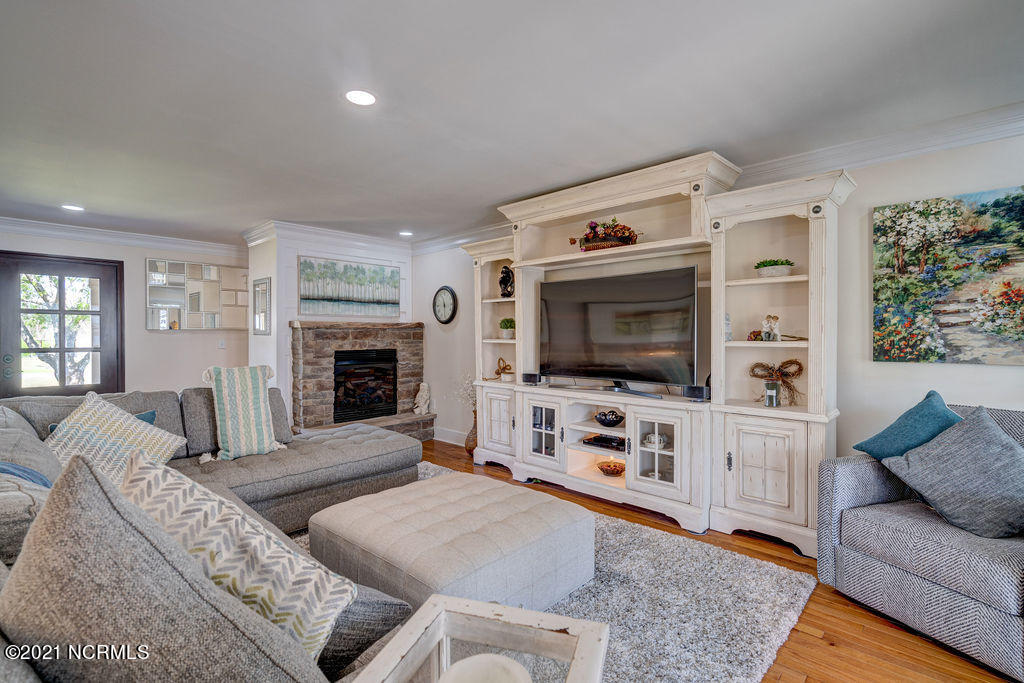 1176 South Parker Road Holly Ridge, NC 28445 - Photo 8 of 66 1176SParkerEdit-38