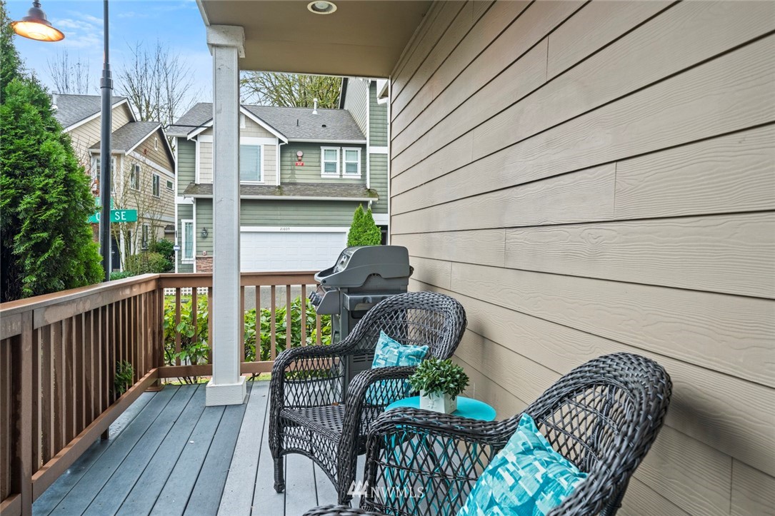 21604 11th Court Southeast Bothell, WA 98021 - Photo 10 of 38