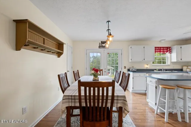 $382,500 | 286 Lewis White Lane, La Follette, TN 37766