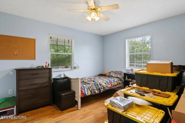 $382,500 | 286 Lewis White Lane, La Follette, TN 37766