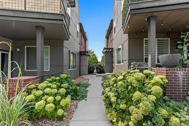 $3,250 | 2065 West 67th Place, Denver, CO 80221