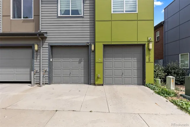 $3,250 | 2065 West 67th Place, Denver, CO 80221