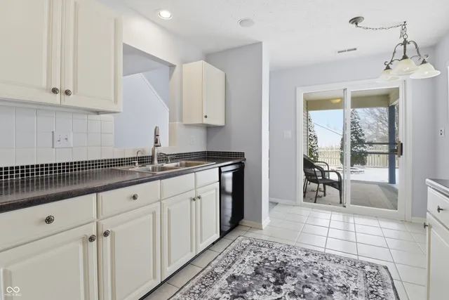 $292,000 | 9304 Maryland Court, Fishers, IN 46037