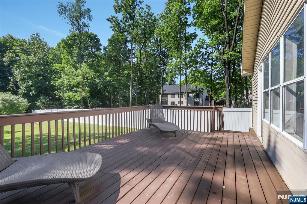 1093 Littleton Road Parsippany, NJ 07054 - Photo 46 of 50