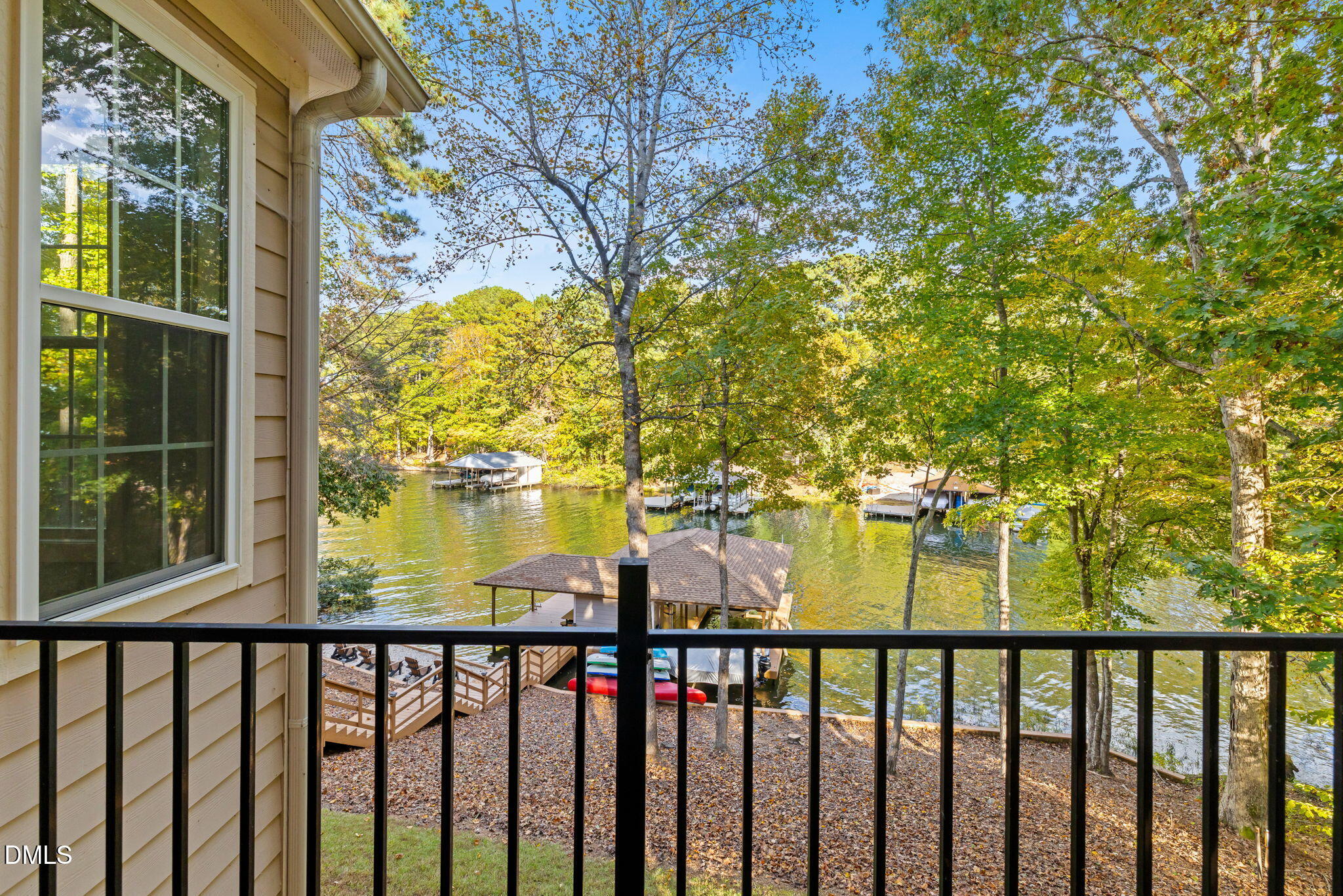 140 Breezewood Road Boydton, VA 23917 - Photo 34 of 87 Private Primary Suite Deck