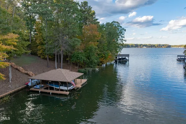$1,350,000 | 140 Breezewood Road, Boydton, VA 23917