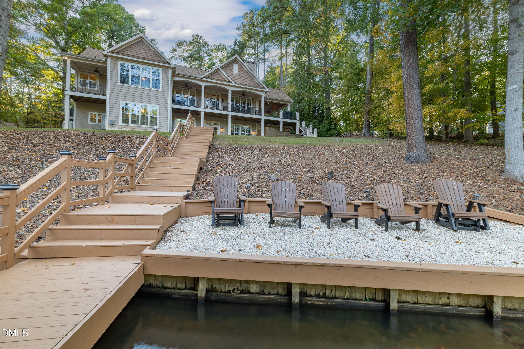 140 Breezewood Road Boydton, VA 23917 - Photo 10 of 87 a backyard of a house with barbeque oven