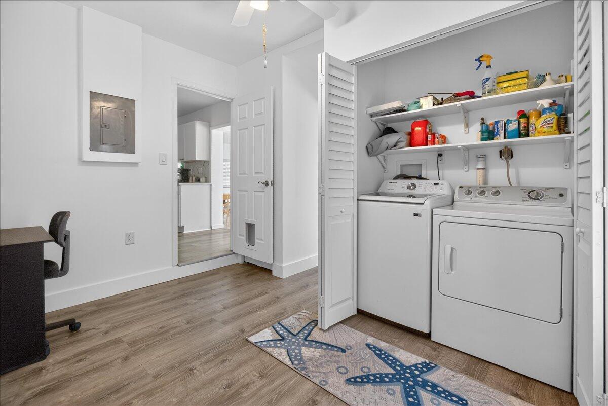 110 Northeast 30th Street Pompano Beach, FL 33064 - Photo 20 of 31 9-IMG_0578