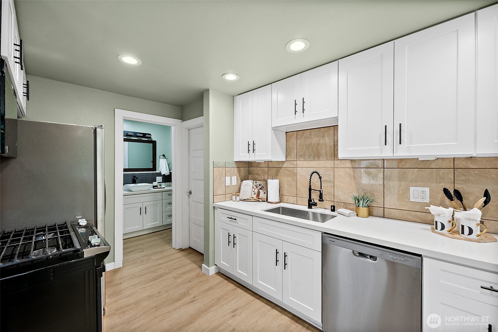 331 Lewis Avenue Bremerton, WA 98310 - Photo 6 of 40