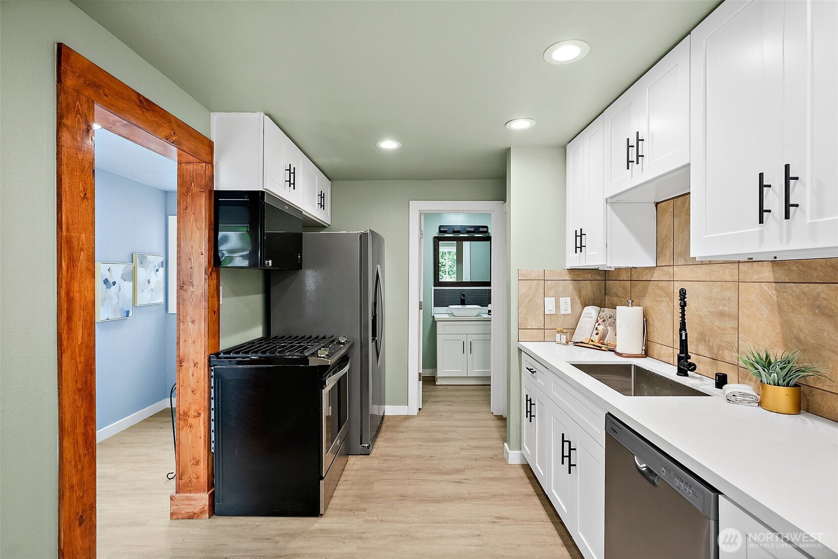 331 Lewis Avenue Bremerton, WA 98310 - Photo 7 of 40