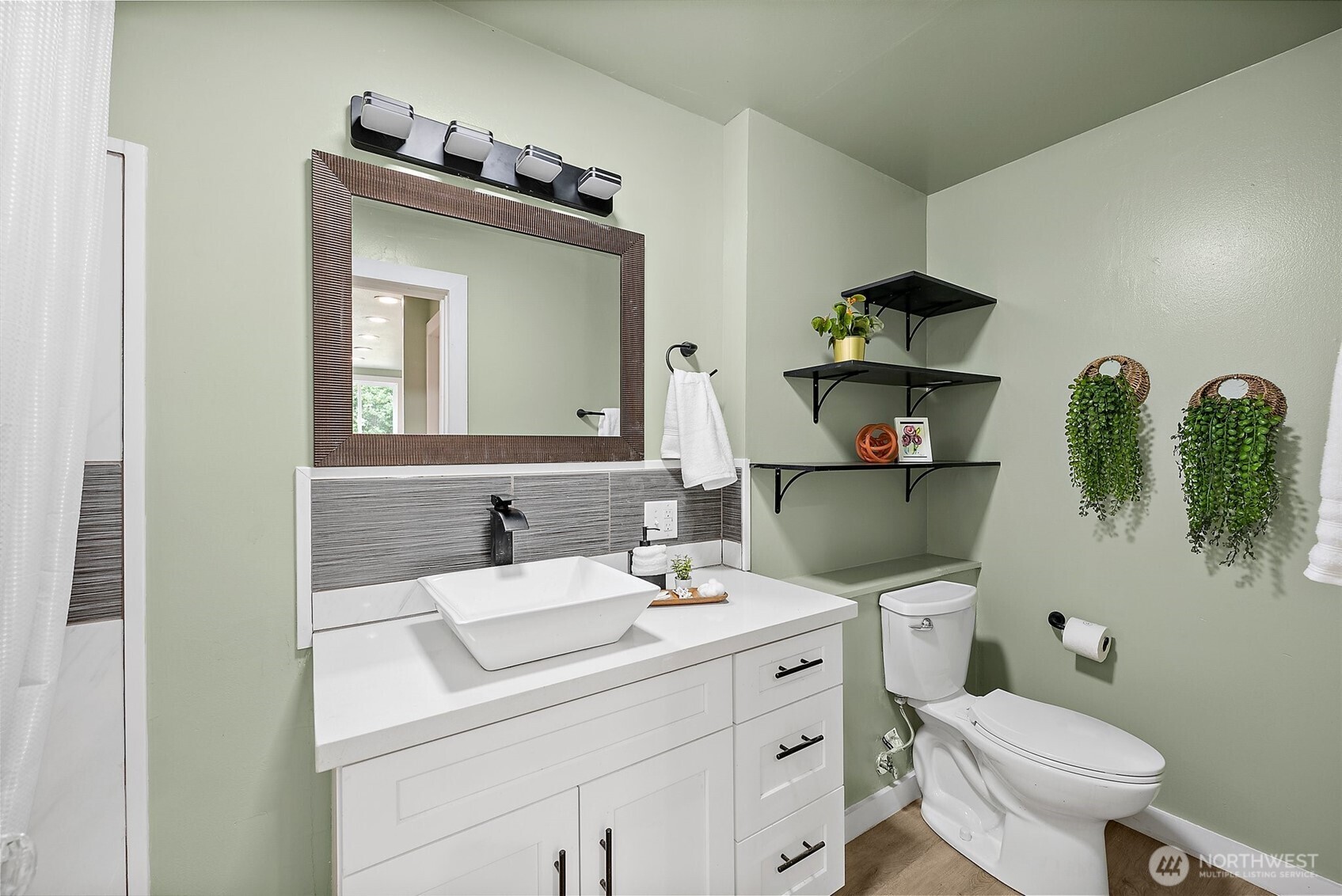 331 Lewis Avenue Bremerton, WA 98310 - Photo 8 of 40