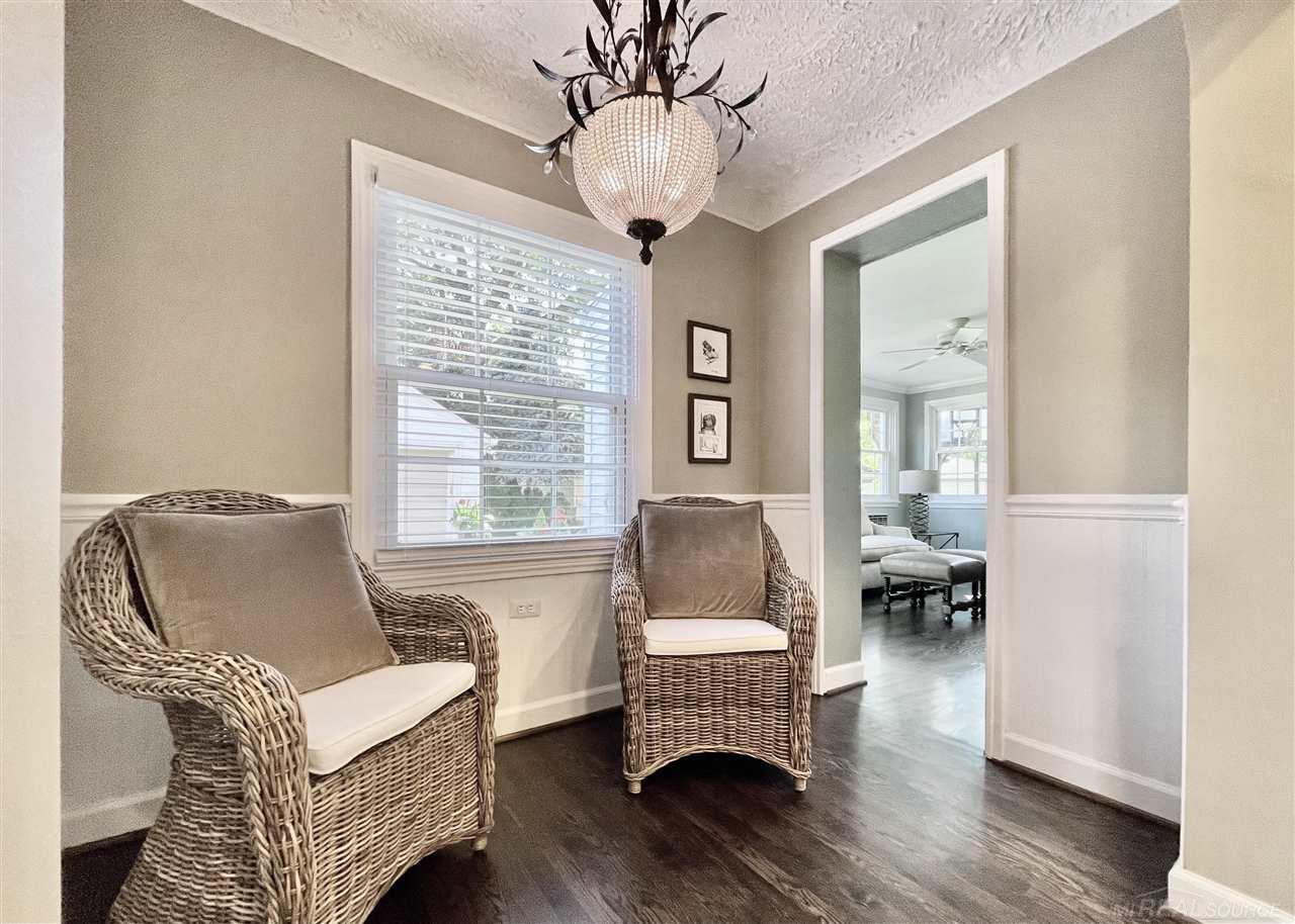 275 Merriweather Road Grosse Pointe, MI 48236 - Photo 15 of 36 Breakfast Nook