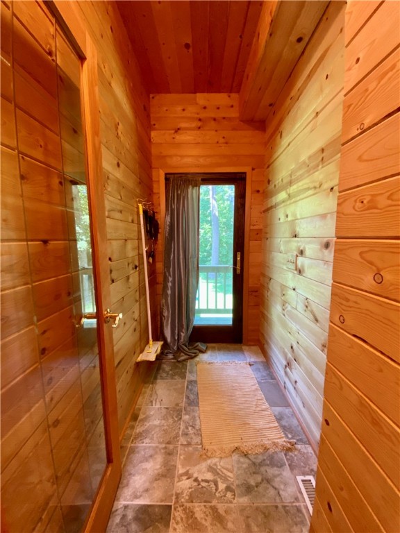 4612 Gaslyn Road Webster, WI 54893 - Photo 18 of 51 side entrance