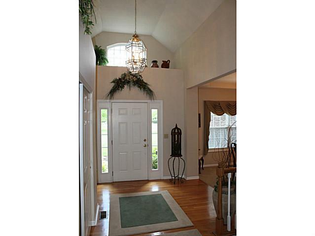 12781 Saylor Road Northwest Baltimore, OH 43105 - Photo 3 of 25 Gallery Image 3