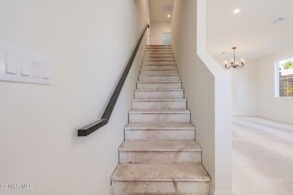 4699 Summit Avenue Simi Valley, CA 93063 - Photo 28 of 64
