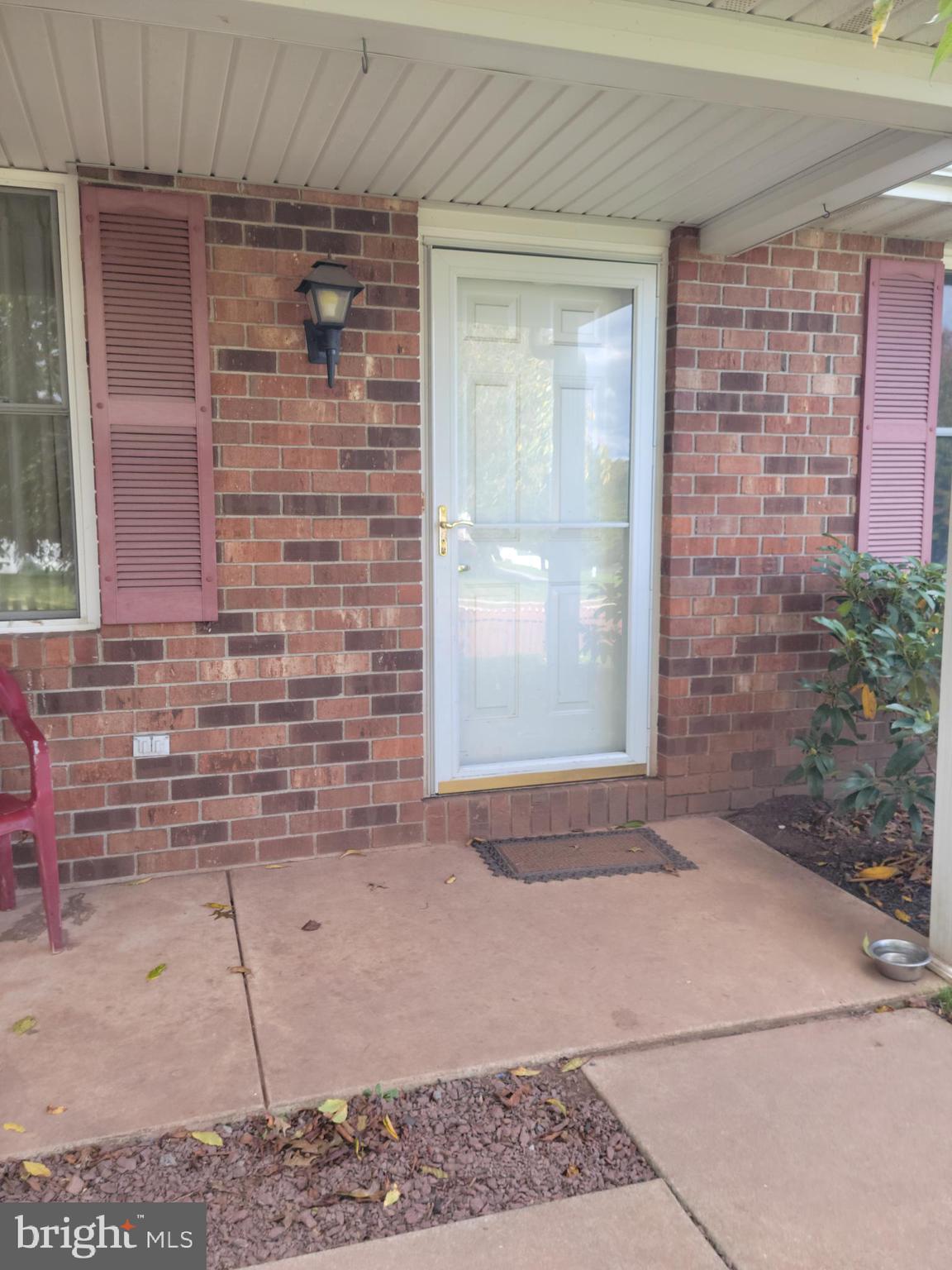 18 Cowpath Denver, PA 17517 - Photo 2 of 27 Gallery Image 2