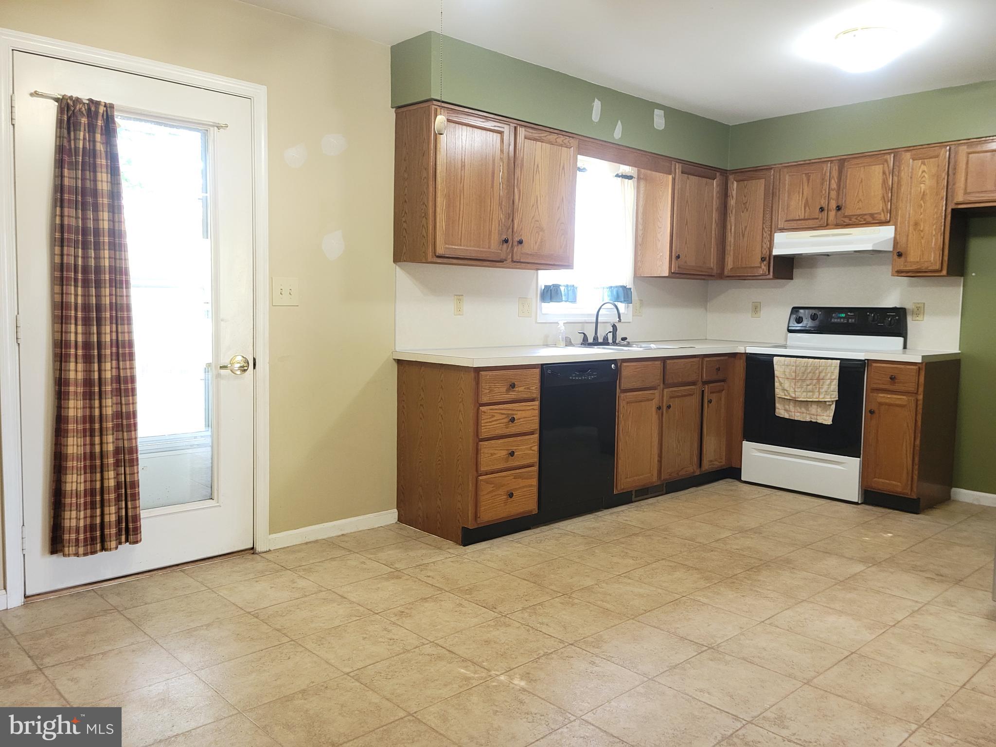 18 Cowpath Denver, PA 17517 - Photo 5 of 27 Gallery Image 5