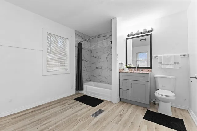 $380,000 | 1775 Morgan Avenue, St. Paul, MN 55116