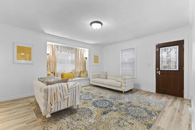 $380,000 | 1775 Morgan Avenue, St. Paul, MN 55116