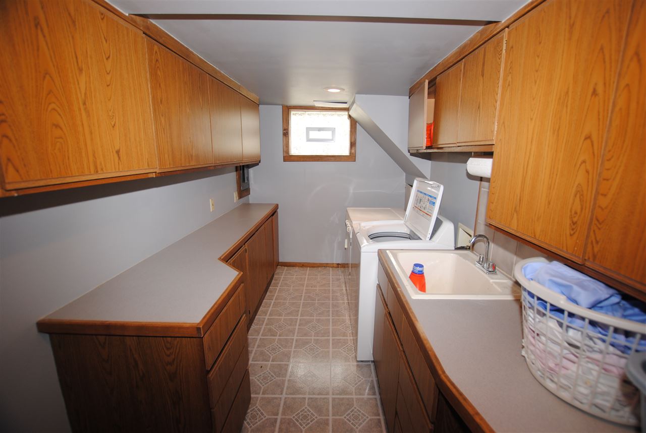 191 Grace Rochester, MI 48307 - Photo 18 of 25 31314525-17.JPG