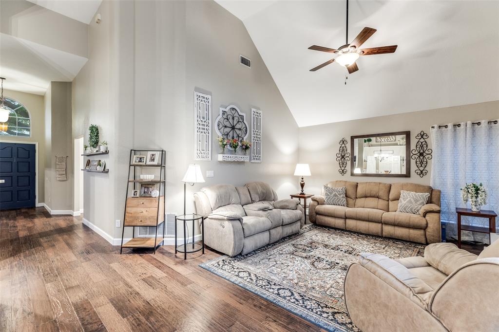 5020 Falcon Hollow Road McKinney, TX 75072 - Photo 6 of 26