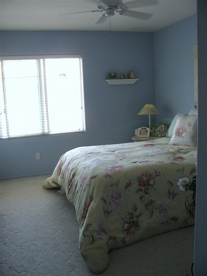 1834 Key Largo Road Vista, CA 92081 - Photo 20 of 25 Second bedroom~