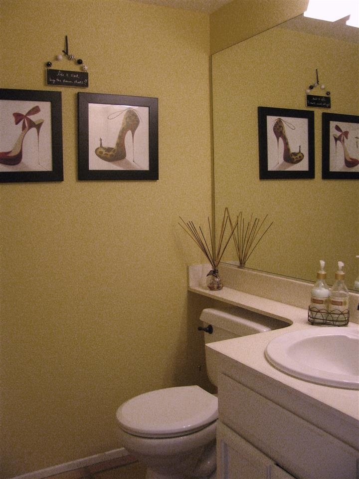1834 Key Largo Road Vista, CA 92081 - Photo 22 of 25 Powder room downstairs for your guests~