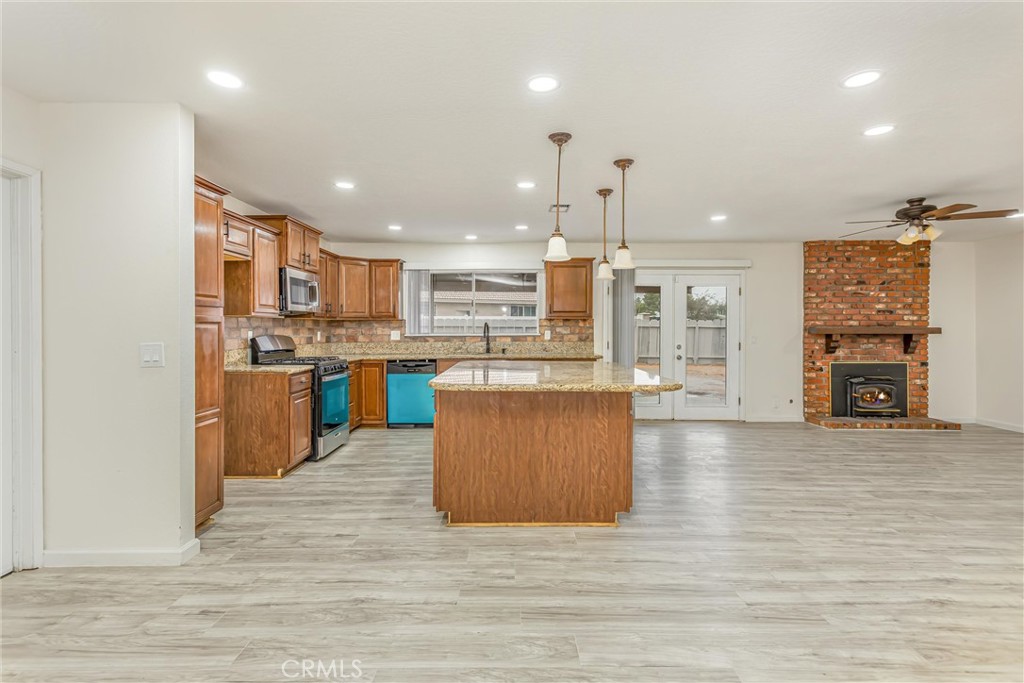 19891 Talihina Road Apple Valley, CA 92307 - Photo 11 of 41