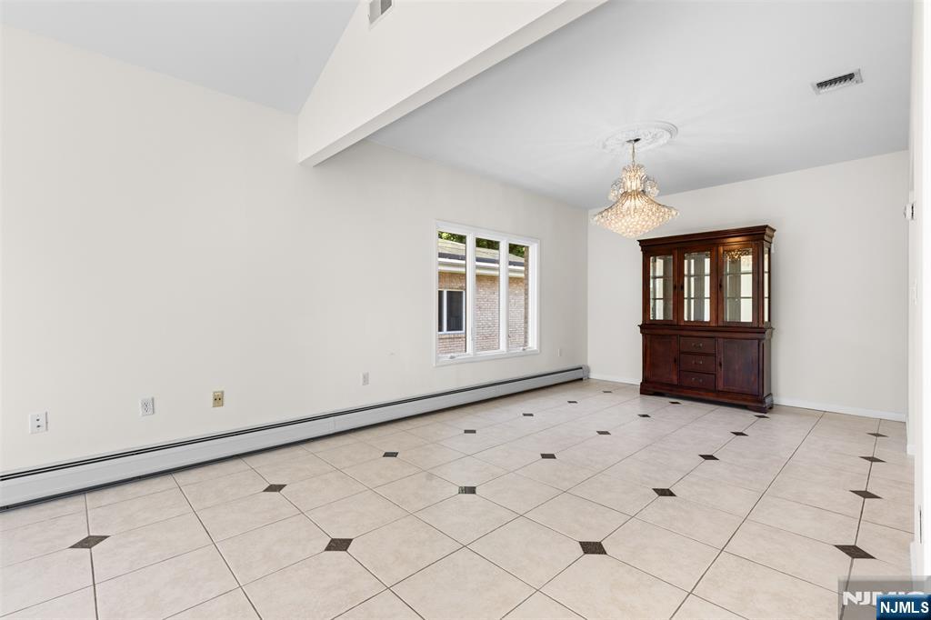 499 Morse Avenue Ridgefield, NJ 07657 - Photo 13 of 45