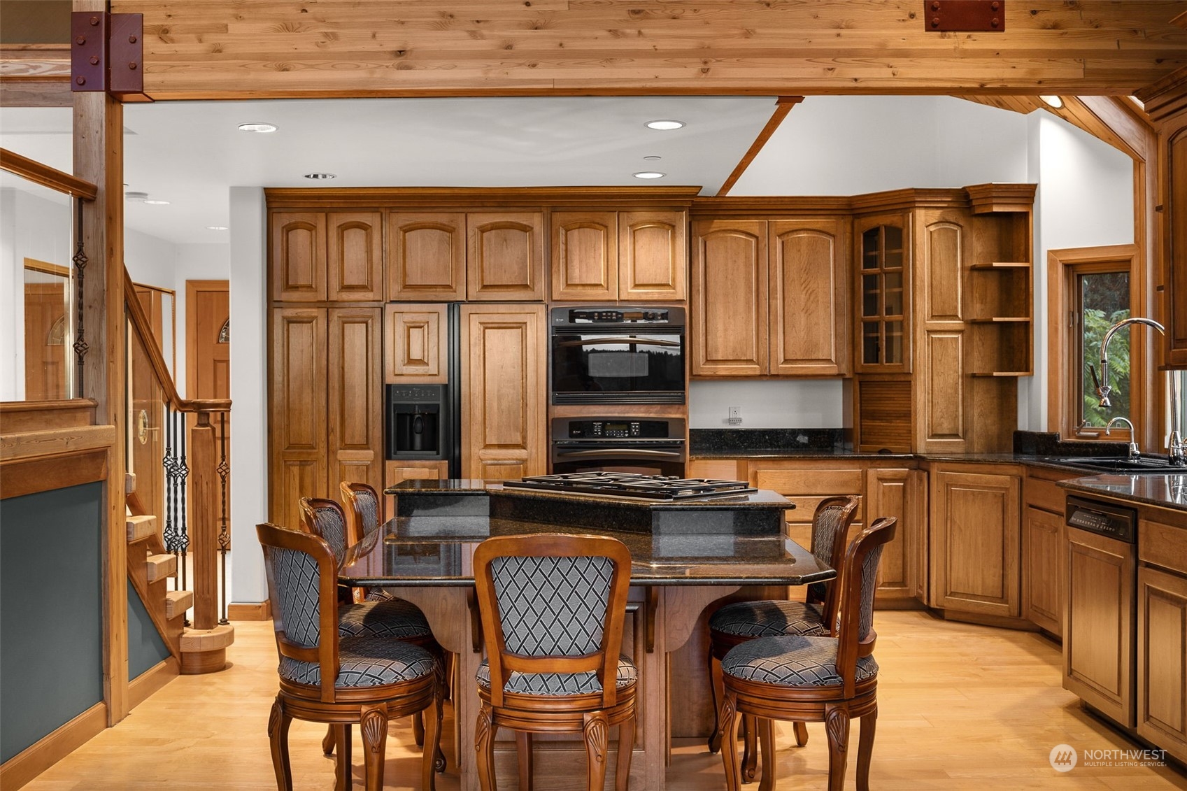 17385 Sylvester Road Southwest Burien, WA 98166 - Photo 16 of 40 Gallery Image 16