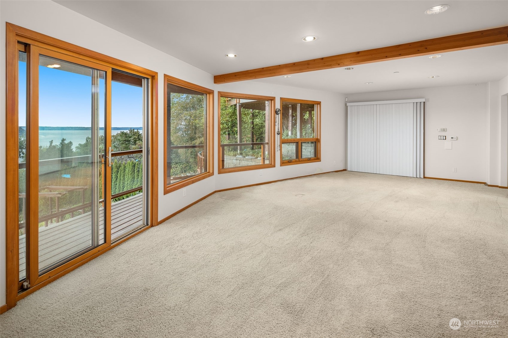 17385 Sylvester Road Southwest Burien, WA 98166 - Photo 32 of 40 Gallery Image 32