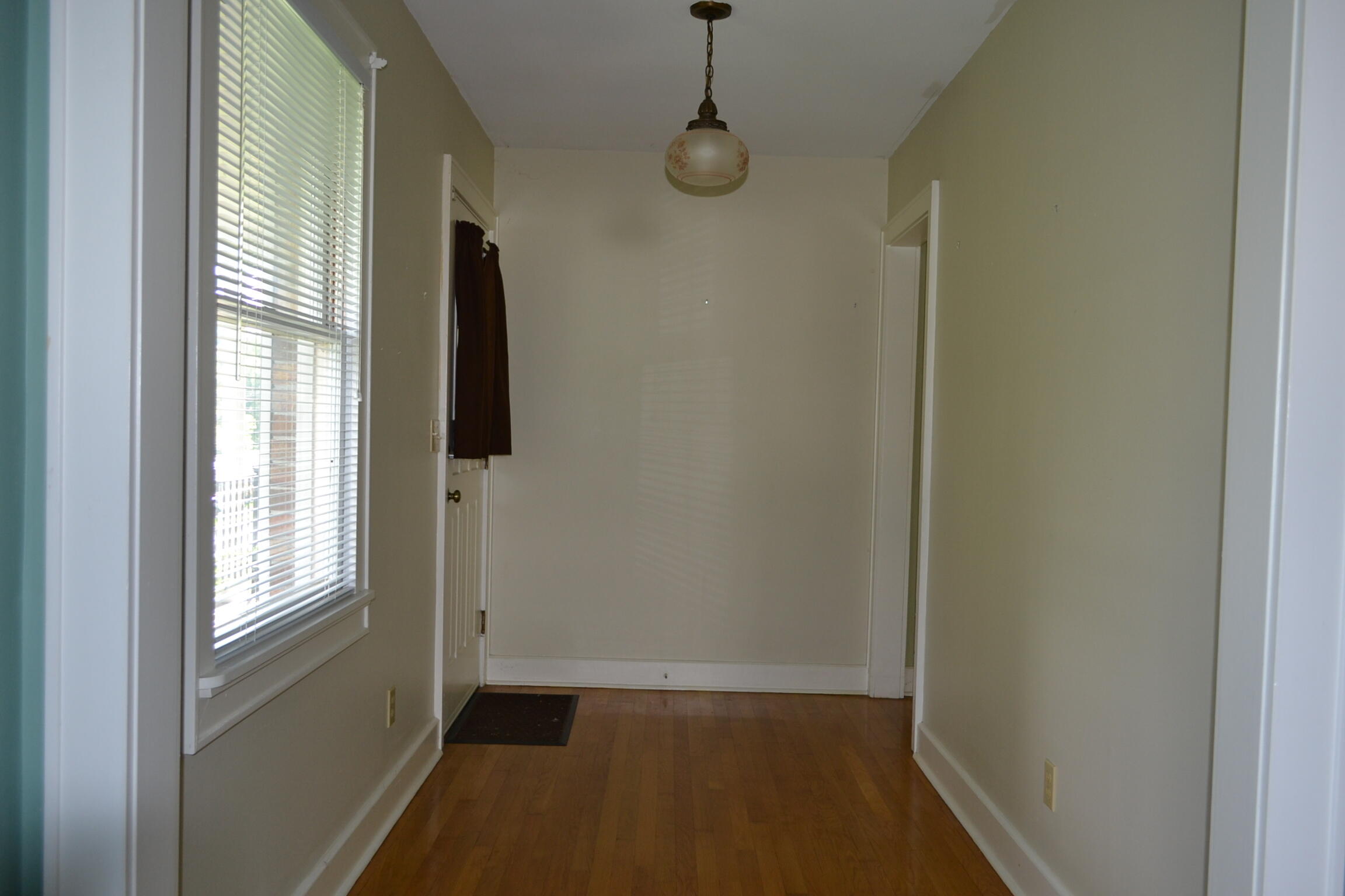 1880 Pittstown Road Bristol, VA 24201 - Photo 13 of 33 DSC_1088