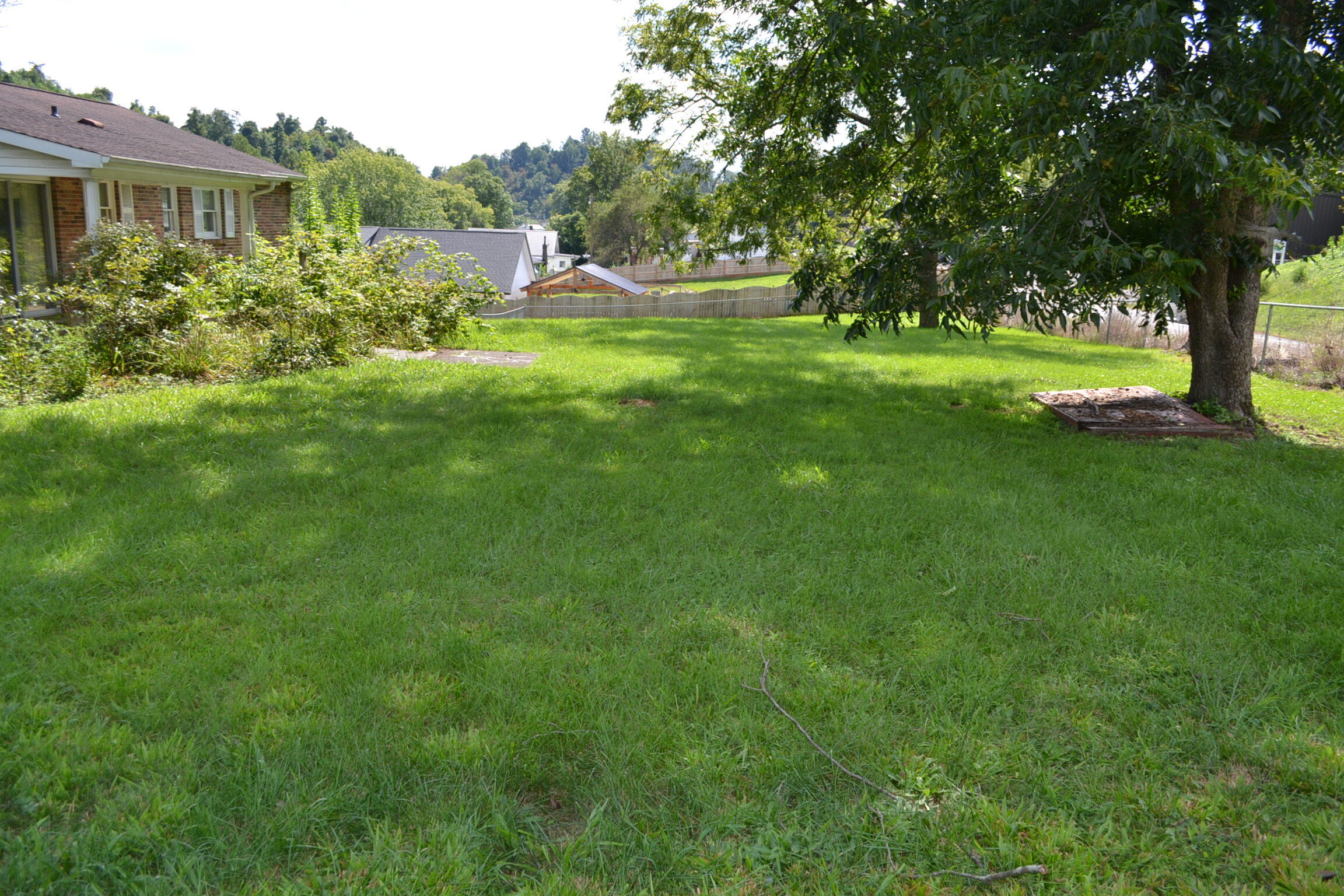 1880 Pittstown Road Bristol, VA 24201 - Photo 32 of 33 DSC_1103