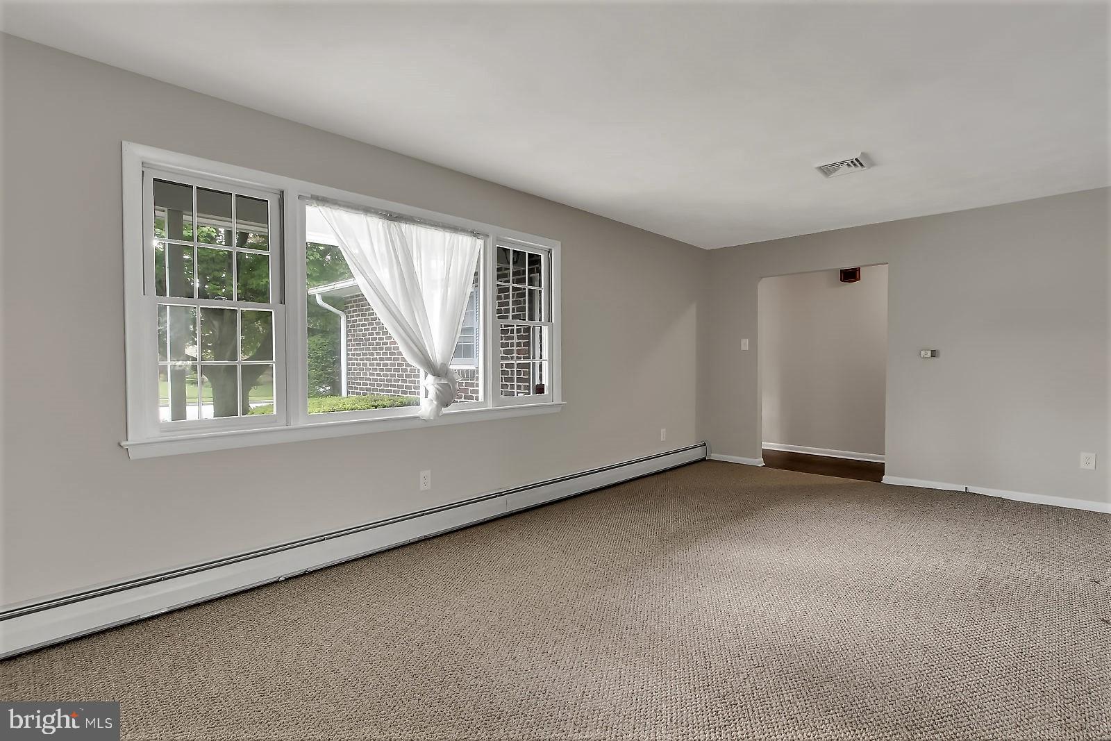 441 Clearview Road Hanover, PA 17331 - Photo 3 of 25 Gallery Image 3