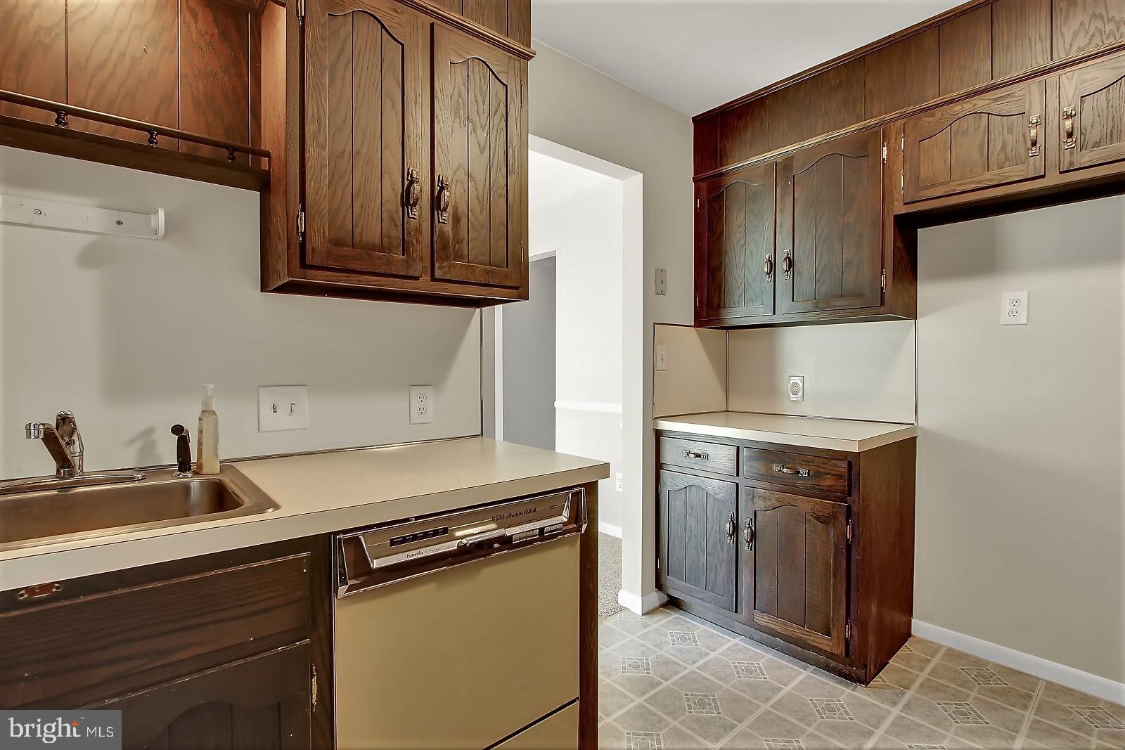 441 Clearview Road Hanover, PA 17331 - Photo 6 of 25 Gallery Image 6