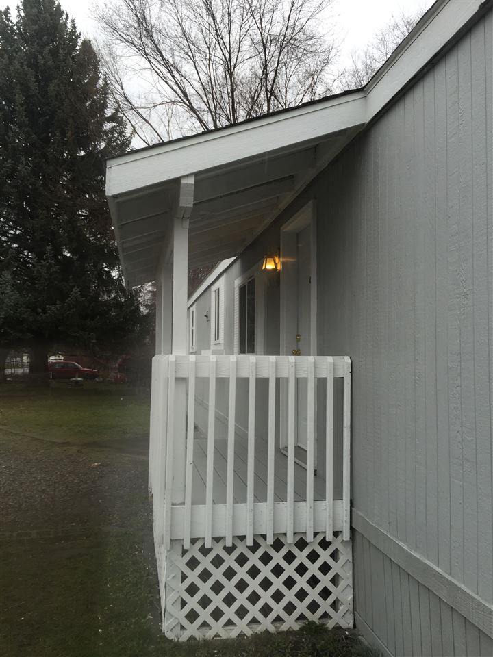 506 North Corbin Road Greenacres, WA 99016 - Photo 3 of 10 Gallery Image 3