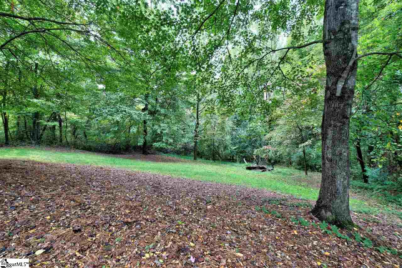 24 Yown Road Greenville, SC 29611 - Photo 27 of 32 Gallery Image 27