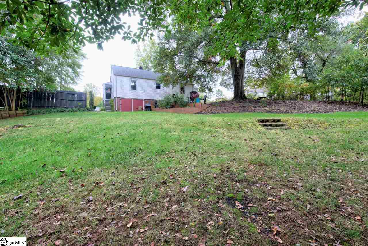 24 Yown Road Greenville, SC 29611 - Photo 28 of 32 Gallery Image 28