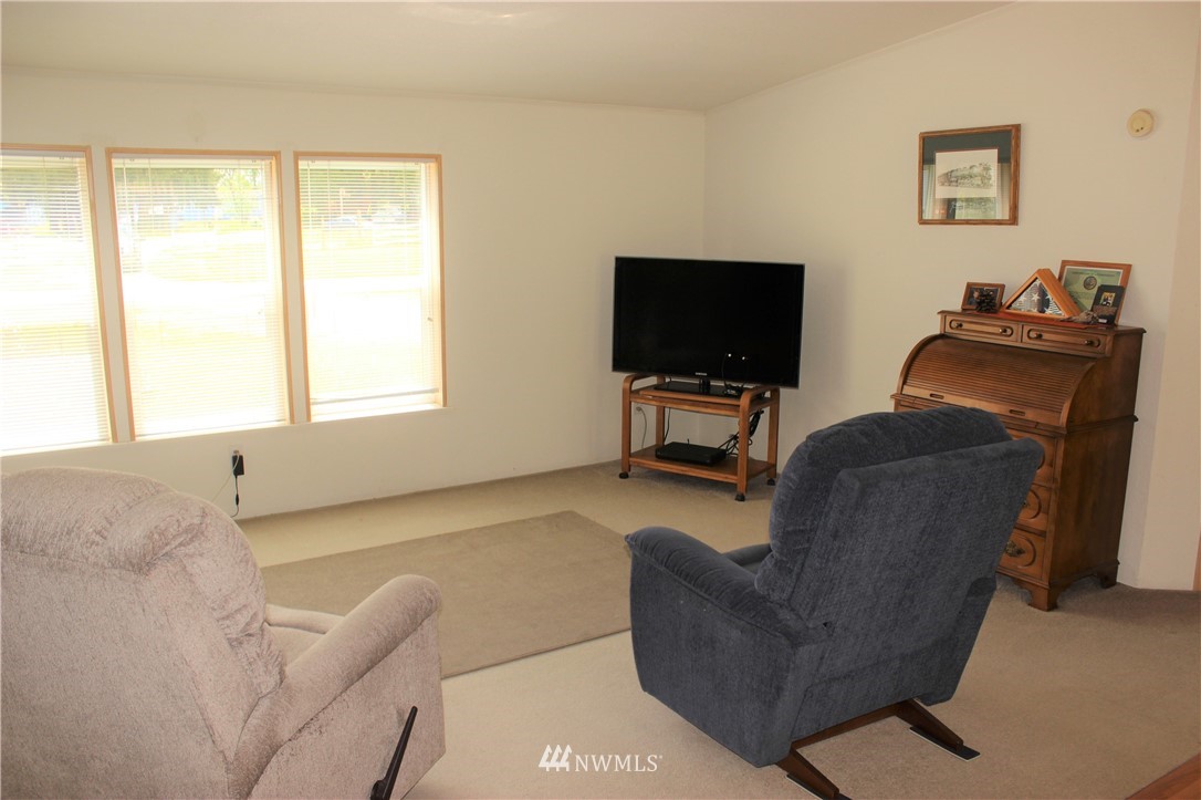 8338 183rd Avenue Southwest Rochester, WA 98579 - Photo 31 of 40