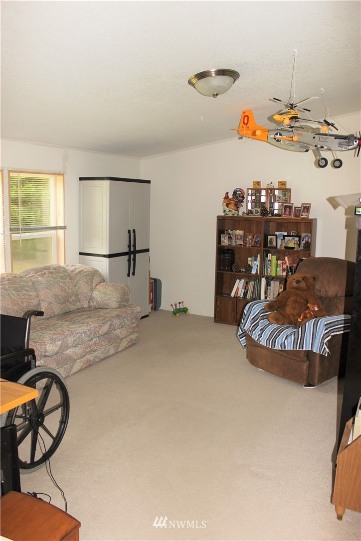 8338 183rd Avenue Southwest Rochester, WA 98579 - Photo 33 of 40