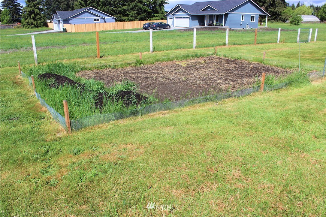 8338 183rd Avenue Southwest Rochester, WA 98579 - Photo 6 of 40