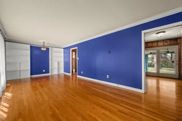 $299,500 | 906 Kirkwood Avenue, Murfreesboro, TN 37130