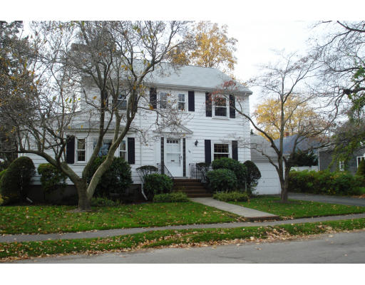146 Dalton Road Belmont, MA 02478 - Photo 1 of 10 Gallery Image 1