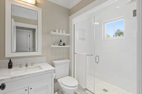$15,250,000 | 53 Matthews Lane, Bridgehampton, NY 11932