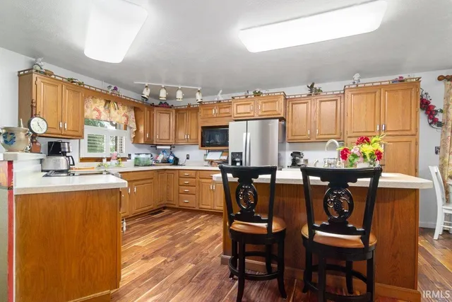 $697,500 | 2477 West 50 North, Princeton, IN 47670